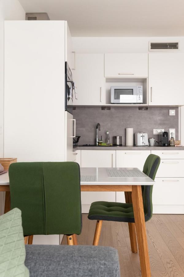 Quiet And Cozy Apartment Next To Mariahilfer Strasse And Naschmarkt With Ac, Minimum 30 Nights Viyana Dış mekan fotoğraf