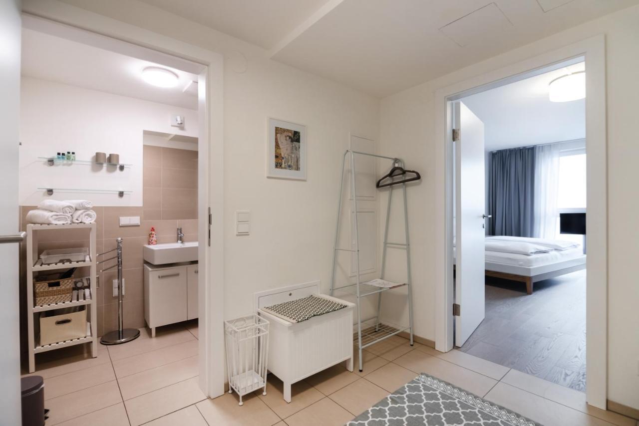 Quiet And Cozy Apartment Next To Mariahilfer Strasse And Naschmarkt With Ac, Minimum 30 Nights Viyana Dış mekan fotoğraf