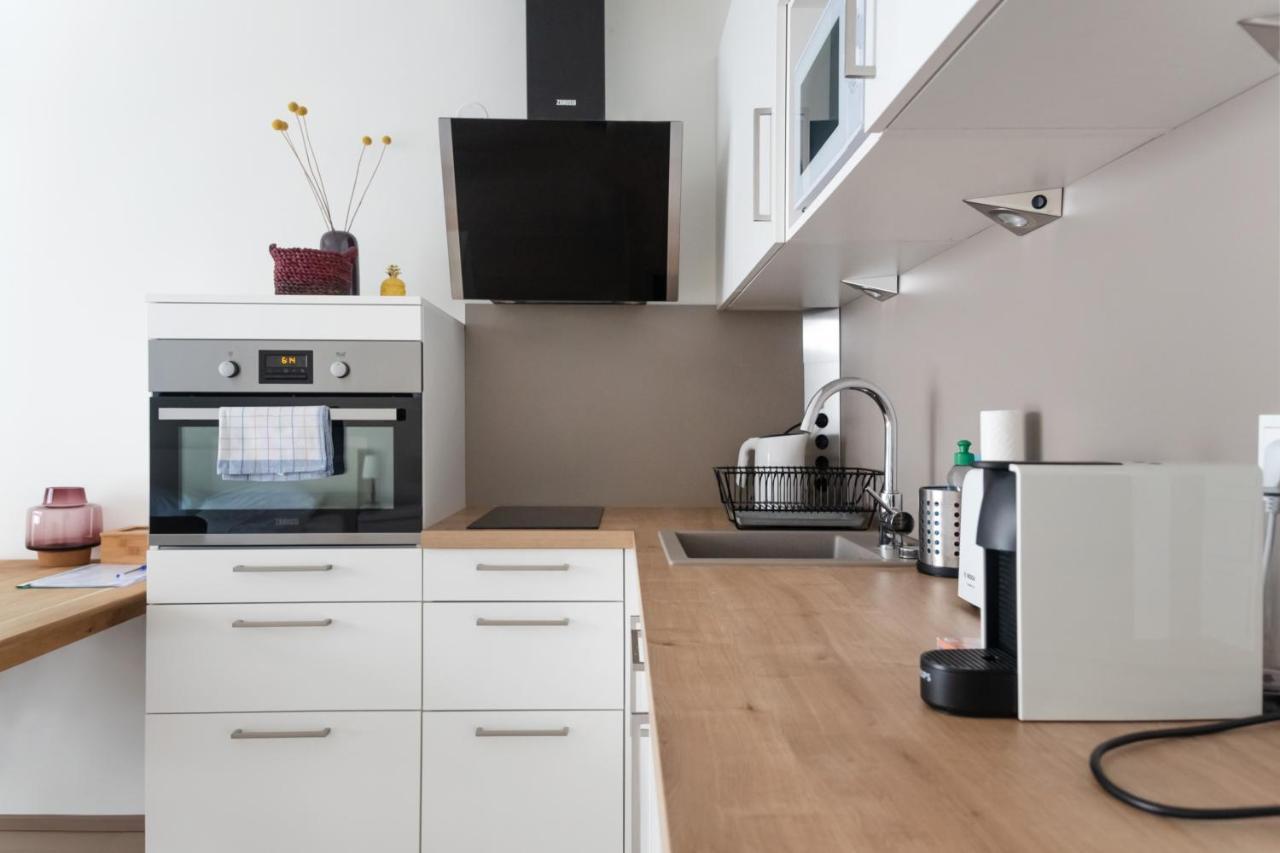 Quiet And Cozy Apartment Next To Mariahilfer Strasse And Naschmarkt With Ac, Minimum 30 Nights Viyana Dış mekan fotoğraf