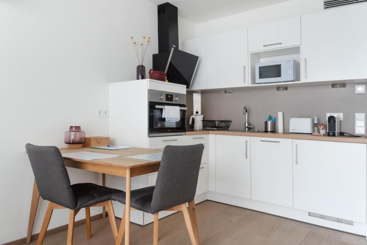 Quiet And Cozy Apartment Next To Mariahilfer Strasse And Naschmarkt With Ac, Minimum 30 Nights Viyana Dış mekan fotoğraf